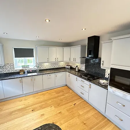 Holiday home Ocean Retreat - Part Of The The Bay Village With Pool, Gym And Direct Access, Pub, Restaurant, Tennis And Meadows Walks Filey