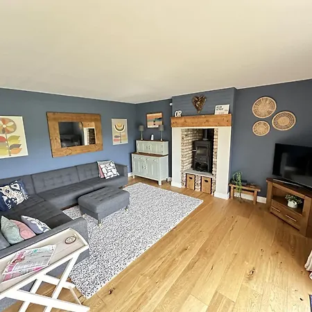 Ocean Retreat - Part Of The The Bay Village With Pool, Gym And Direct Access, Pub, Restaurant, Tennis And Meadows Walks