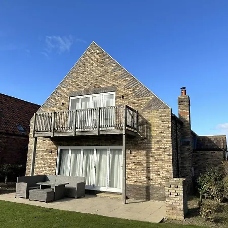 Ocean Retreat - Part Of The The Bay Village With Pool, Gym And Direct Access, Pub, Restaurant, Tennis And Meadows Walks Nyaraló Filey